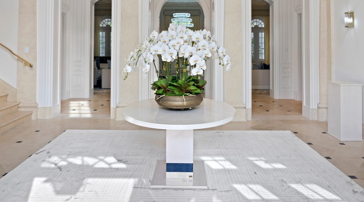 The Geometrical Table