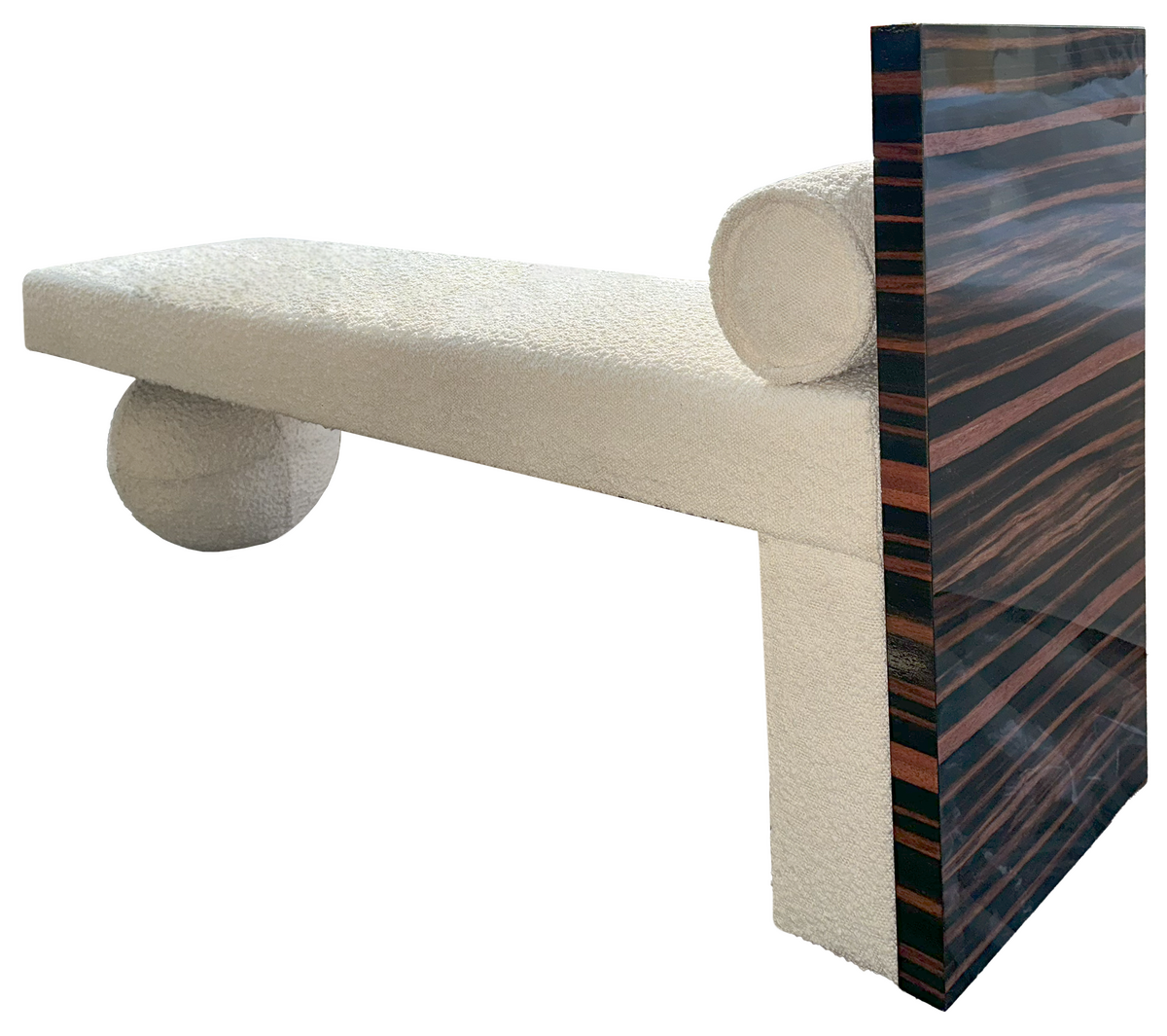 The Moona Bench