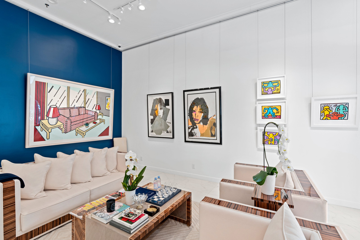 WYNN FINE ART | AKTION ART ,  150 WORTH AVENUE, PALM BEACH