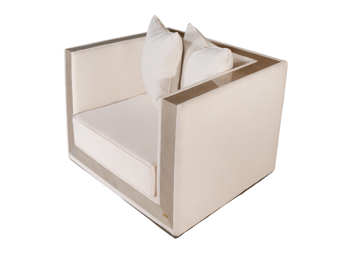 THE I-ST ARMCHAIR L
