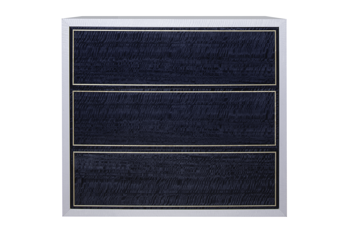 THE NAUTICAL DRESSER 