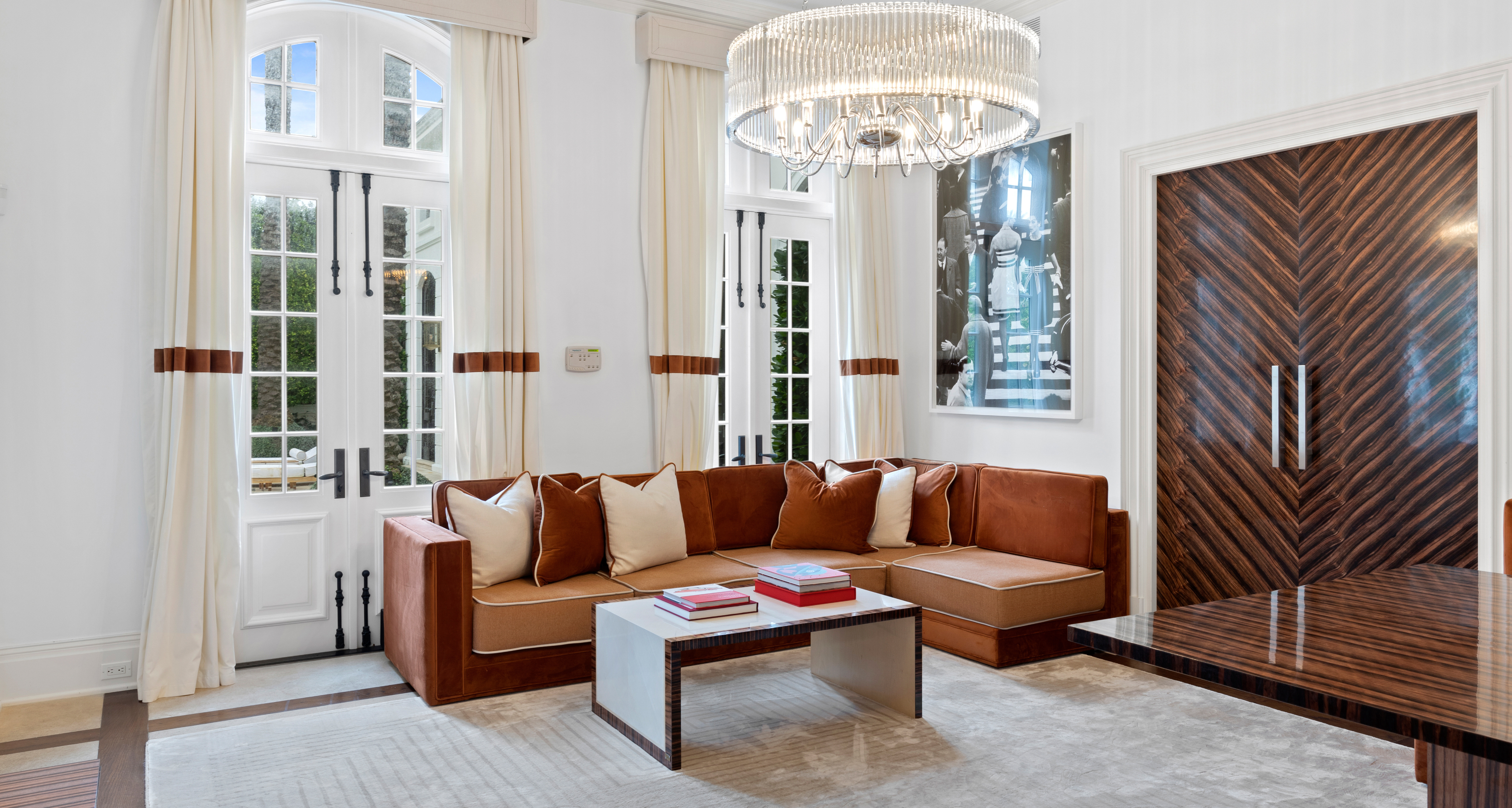 The Den - Maison Leea